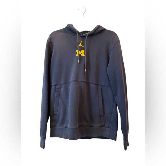 Jordan Jumpman Michigan Dark Blue Hoodie - Picture 1 of 4